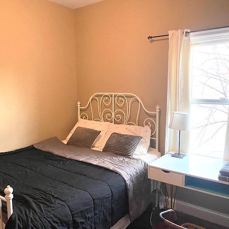 Quiet Apt Only 15 Mins Away From Midtown Manhattan جيرسي سيتي المظهر الخارجي الصورة